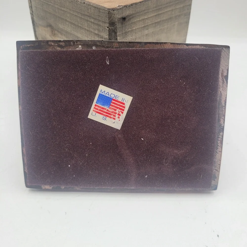 VTG Cast Resin‎ Brown Rustic Pinecone Leaves Stash Trinket Playing Card Box